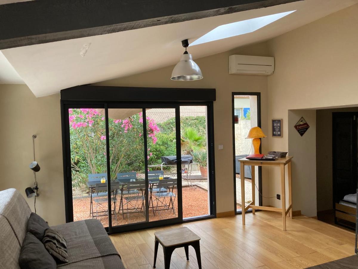Au Coeur De La Pinede De 1 A 4 Personnes Villa Langlade Bagian luar foto