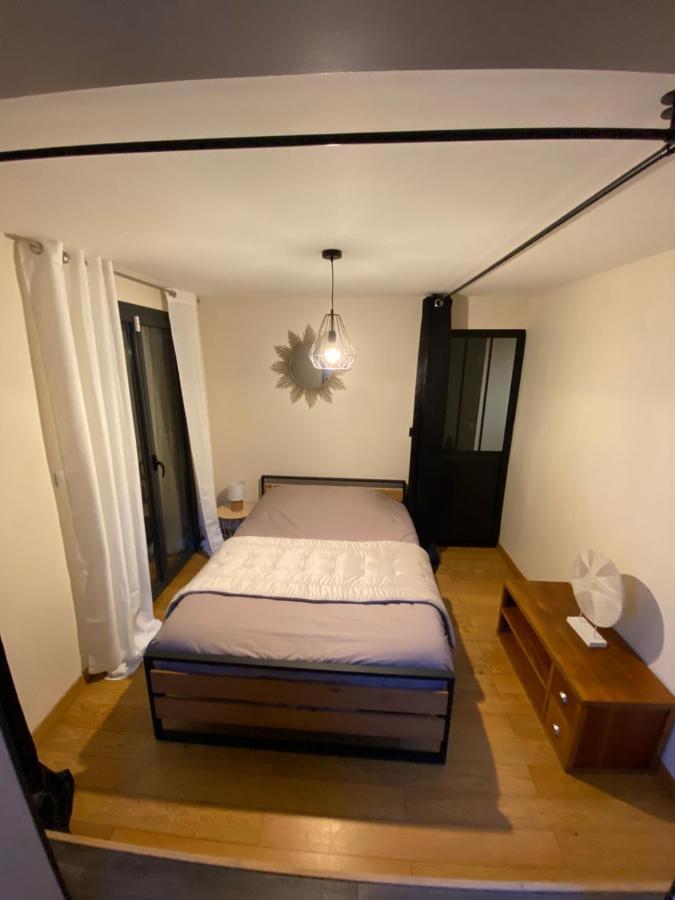 Au Coeur De La Pinede De 1 A 4 Personnes Villa Langlade Bagian luar foto