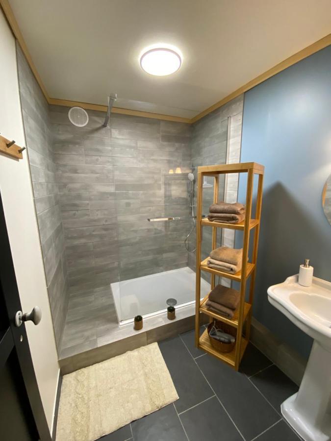 Au Coeur De La Pinede De 1 A 4 Personnes Villa Langlade Bagian luar foto
